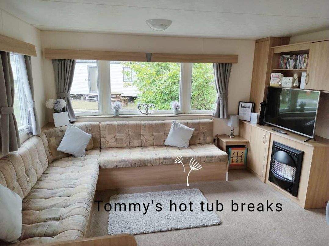 Tattershall Lakes Country Park - Holiday Accommodation 14487