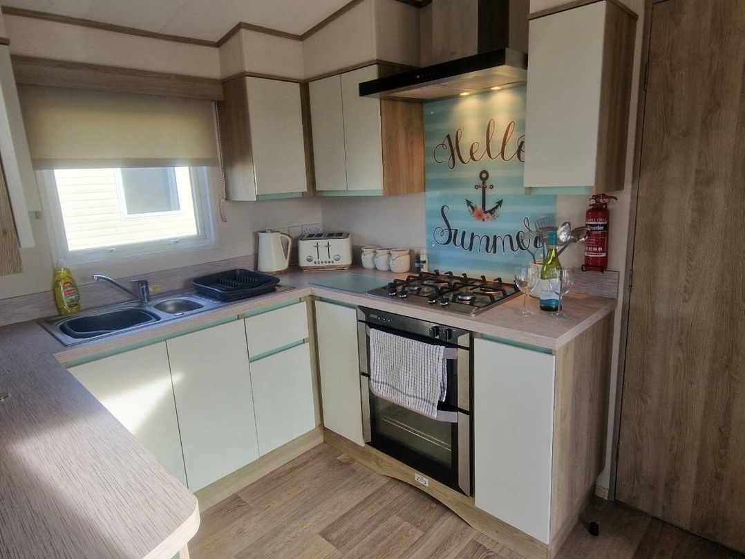 Blue Dolphin Holiday Park - Holiday Accommodation 14510