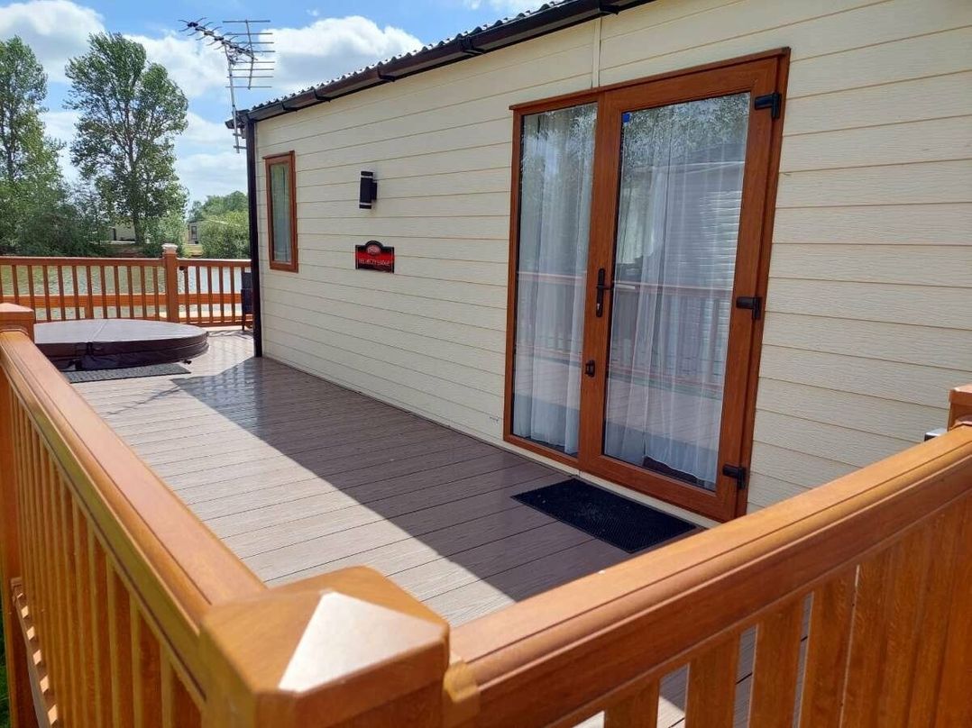 Tattershall Lakes Country Park - Holiday Accommodation 14571