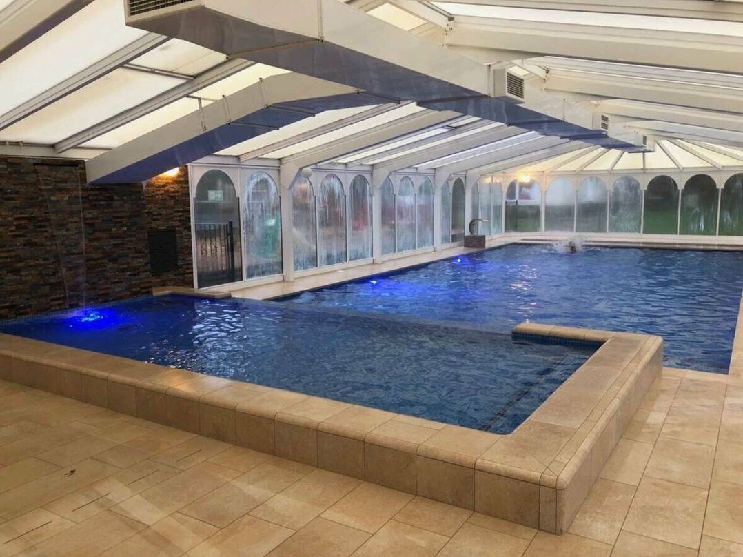 Manorbier Country Park - Holiday Accommodation 14577