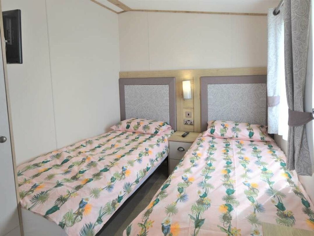 Perran Sands - Holiday Accommodation 14626