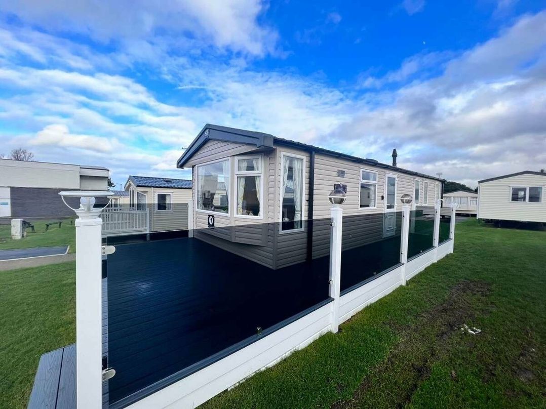 Cayton Bay Caravan Park - Holiday Accommodation 14637