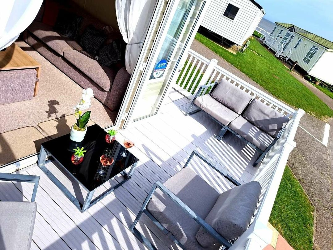 Hopton Holiday Village - Holiday Accommodation 14720