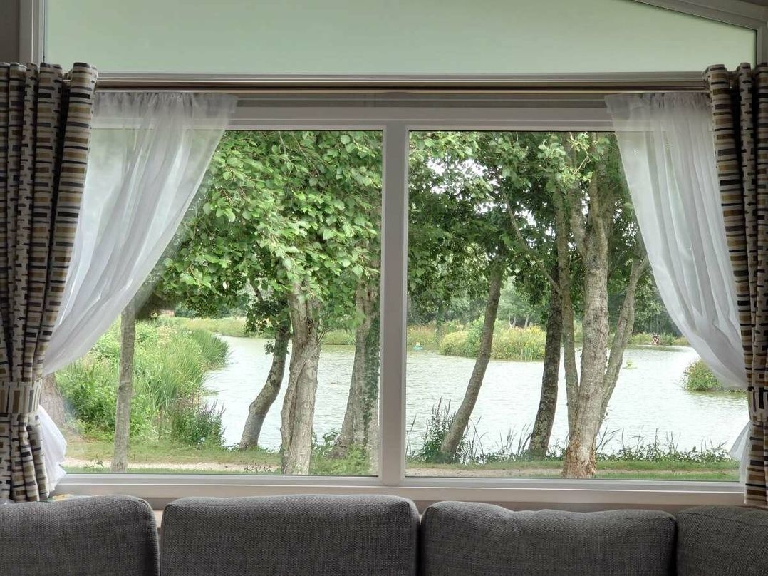 White Acres Holiday Park - Holiday Accommodation 14745