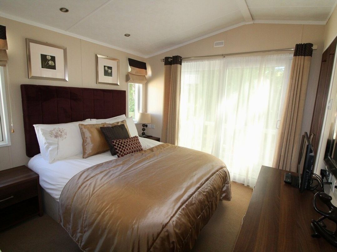 Hoburne Bashley - Holiday Accommodation 1482