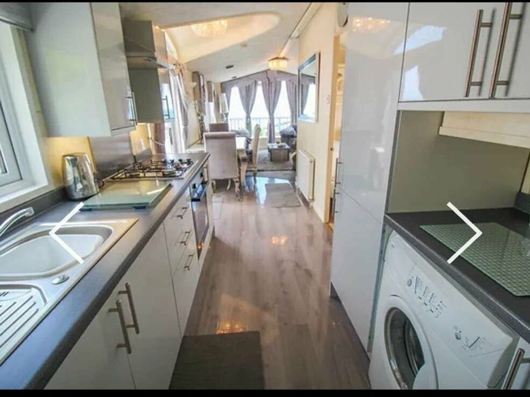 Lydstep Beach - Holiday Accommodation 1489