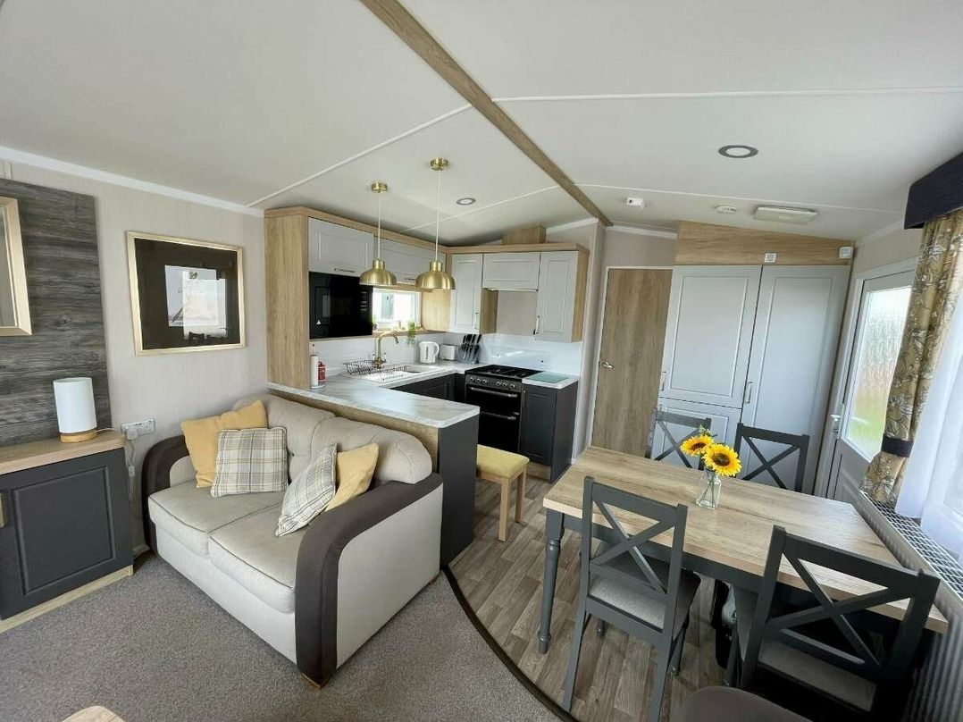 Weymouth Bay Holiday Park - Holiday Accommodation 15002