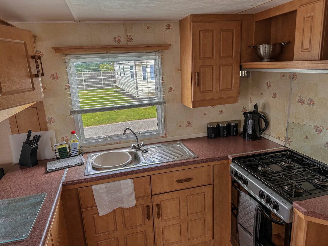 Sundowner Holiday Park - Holiday Accommodation 15072