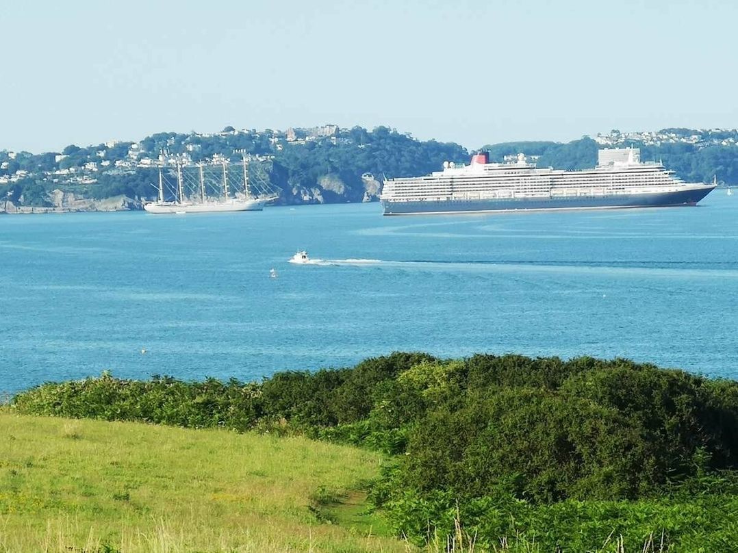 Waterside, Paignton - Holiday Accommodation 15082