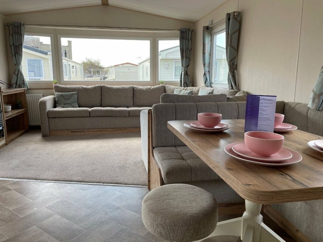 Golden Gate Holiday Centre - Holiday Accommodation 15119