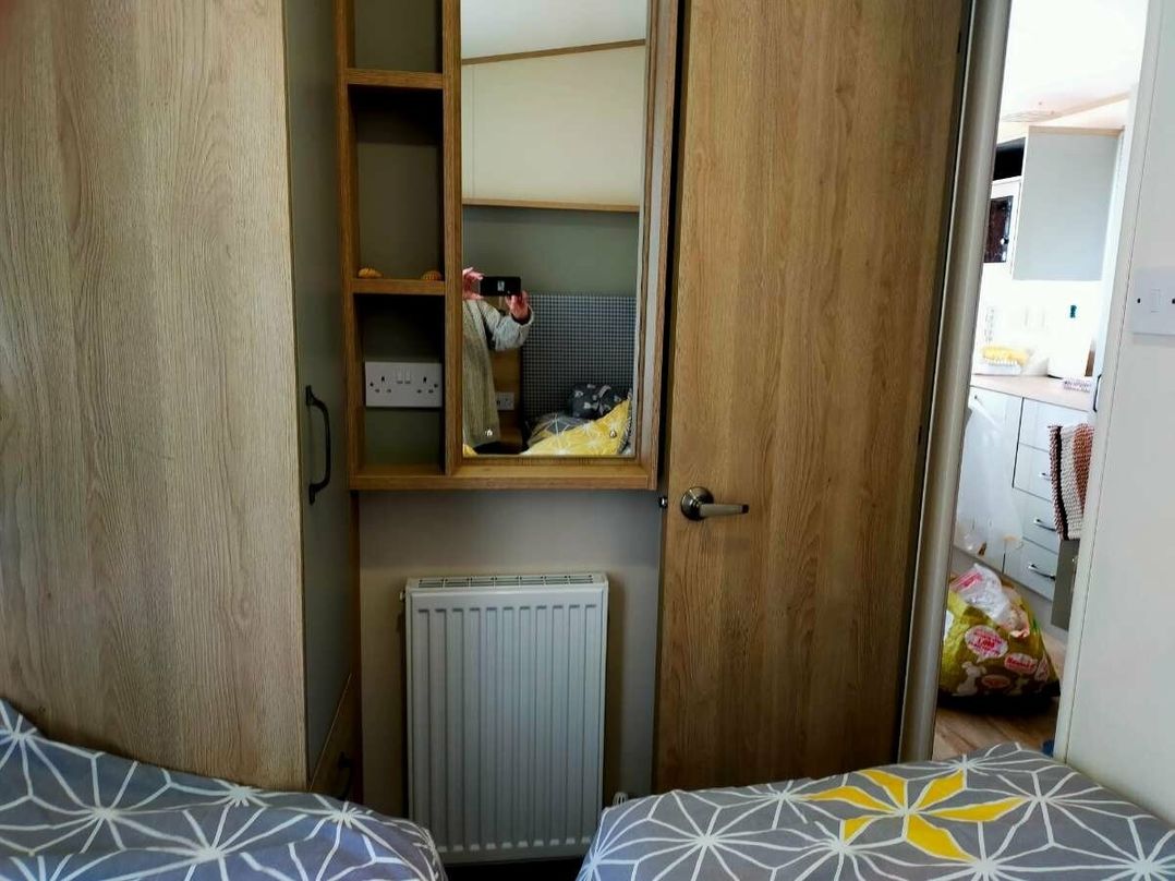 Pendine Sands - Holiday Accommodation 15127