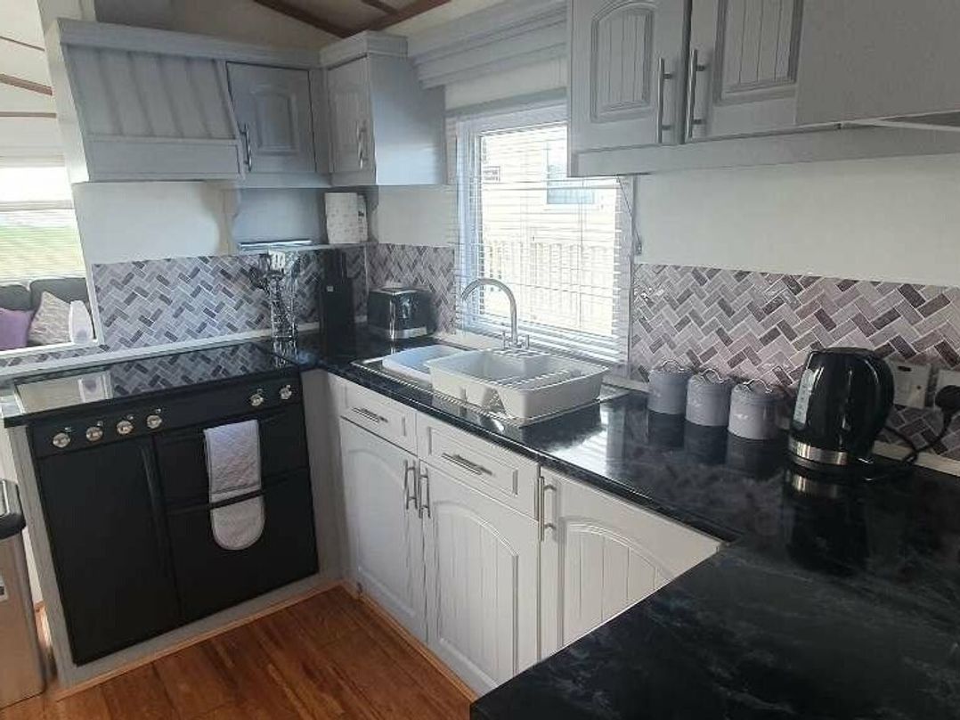 Ocean Edge Leisure Park - Holiday Accommodation 15166