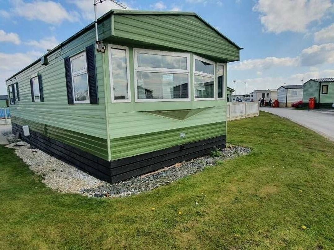 Ocean Edge Leisure Park - Holiday Accommodation 15166