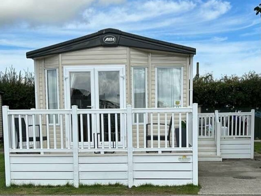 Flamingo Land Holiday Park - Holiday Accommodation 15286