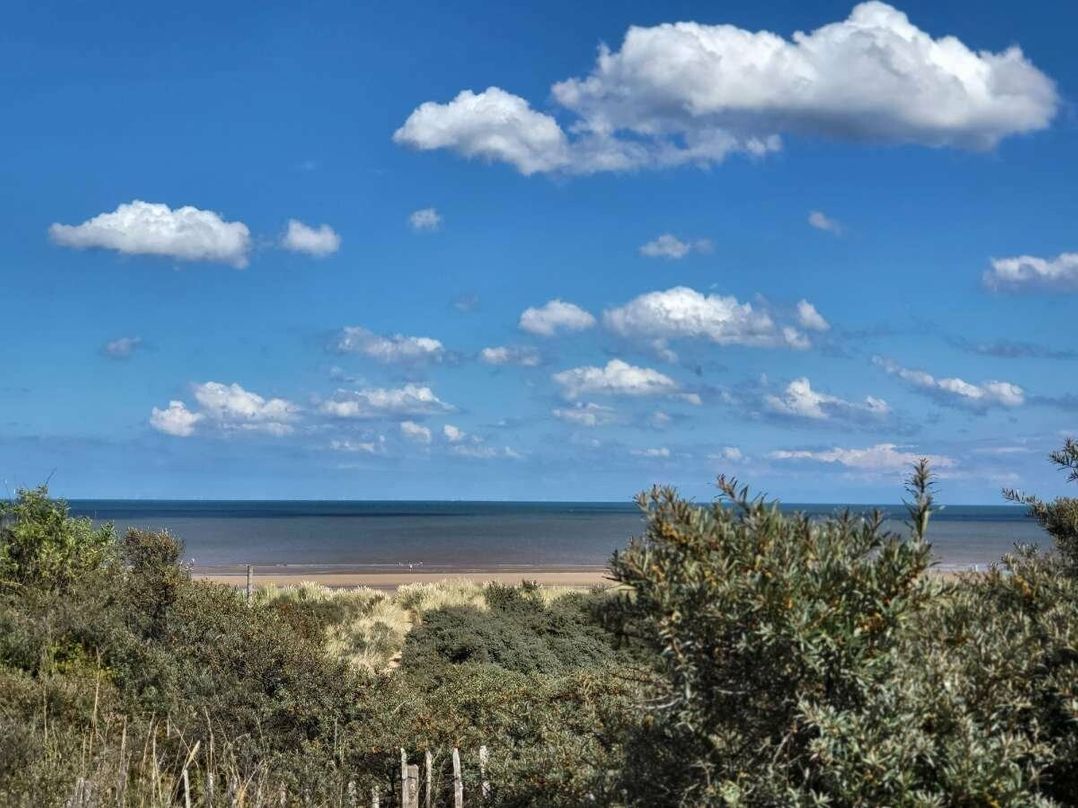 Golden Sands - Holiday Accommodation 15363