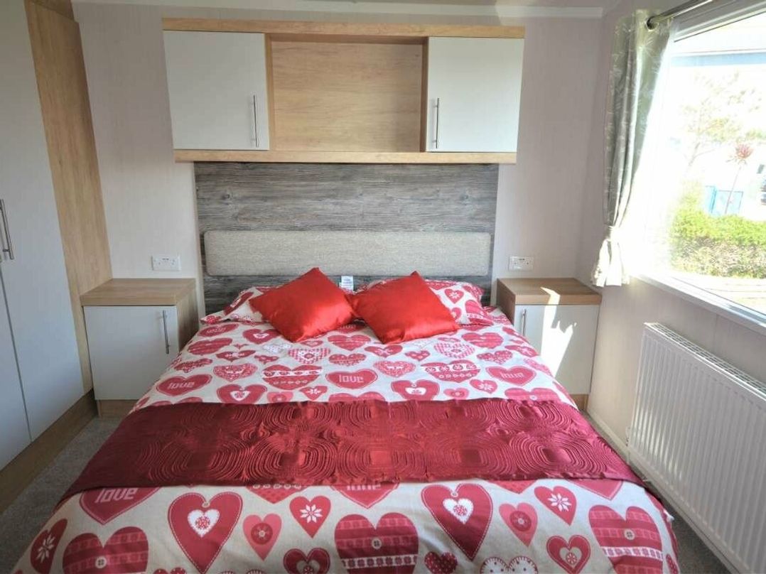 Perran Sands - Holiday Accommodation 15554