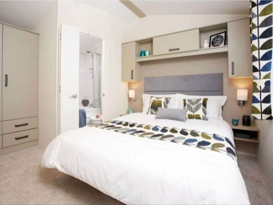 Shorefield Country Park - Holiday Accommodation 15558