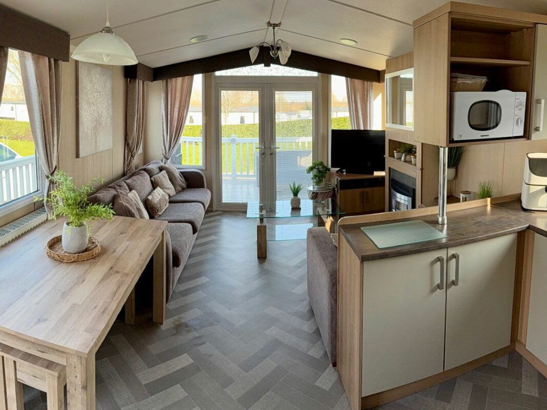 Marton Mere Holiday Village - Holiday Accommodation 15602