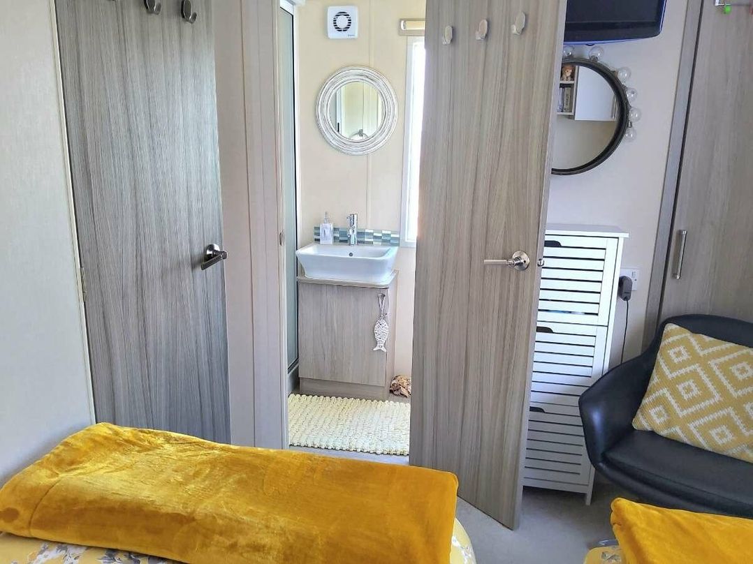 Swanage Bay View - Holiday Accommodation 15757