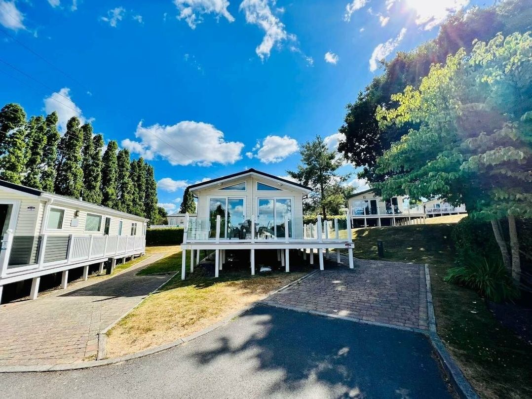 Rockley Park - Holiday Accommodation 15766