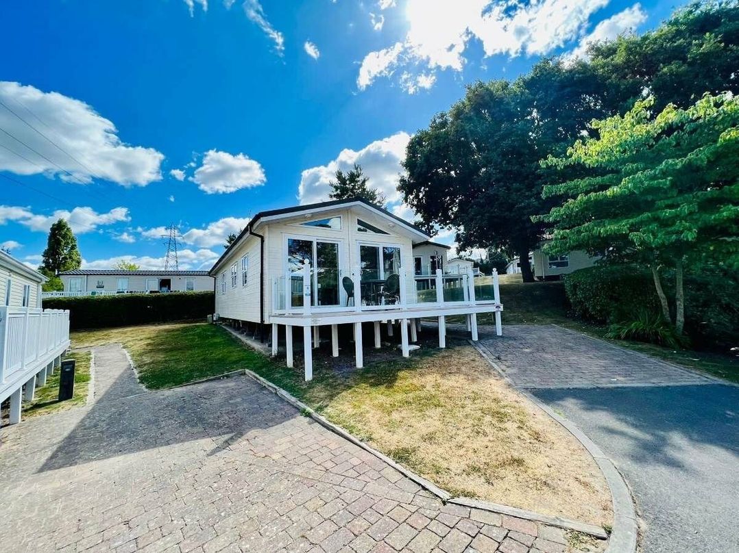 Rockley Park - Holiday Accommodation 15766