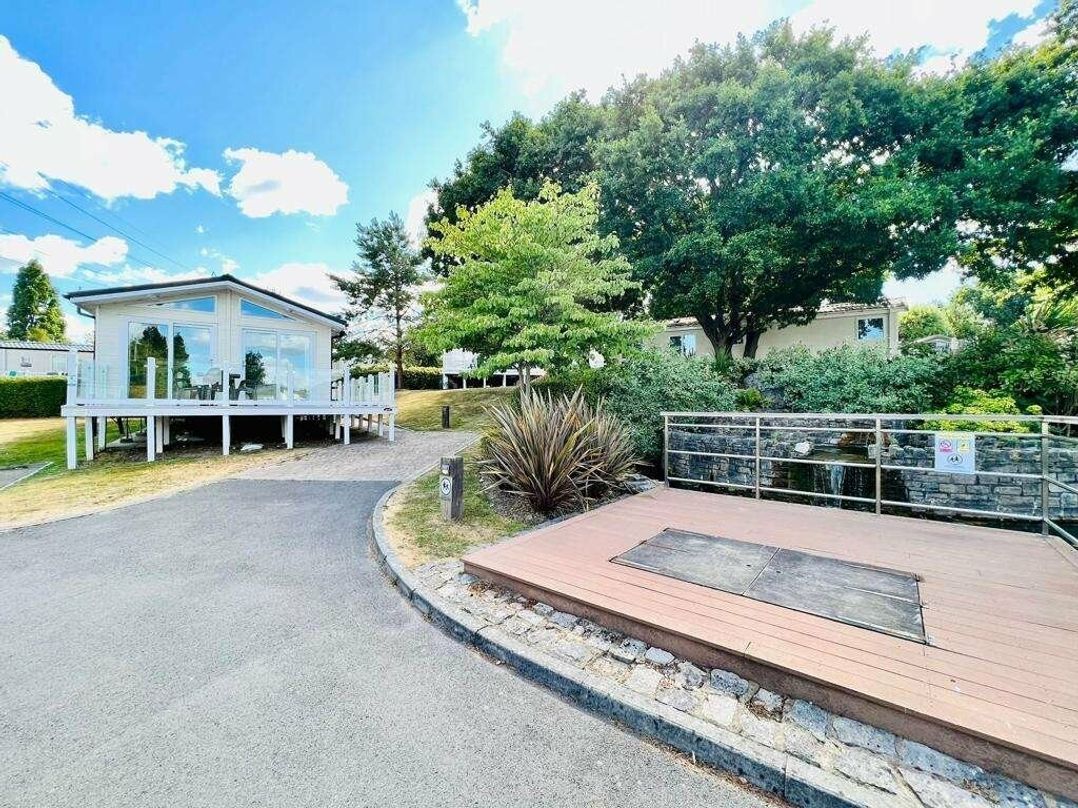 Rockley Park - Holiday Accommodation 15766