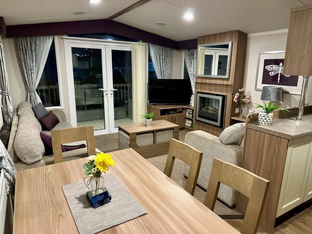 Marton Mere Holiday Village - Holiday Accommodation 15776