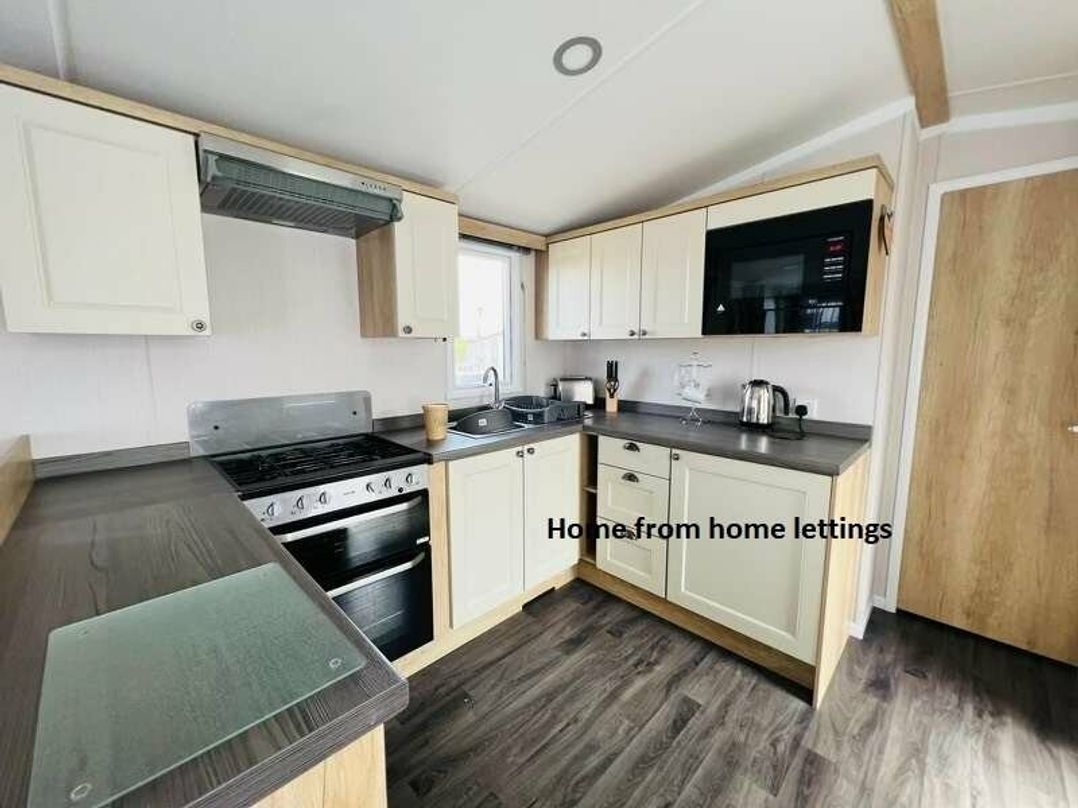 Tattershall Lakes Country Park - Holiday Accommodation 15788