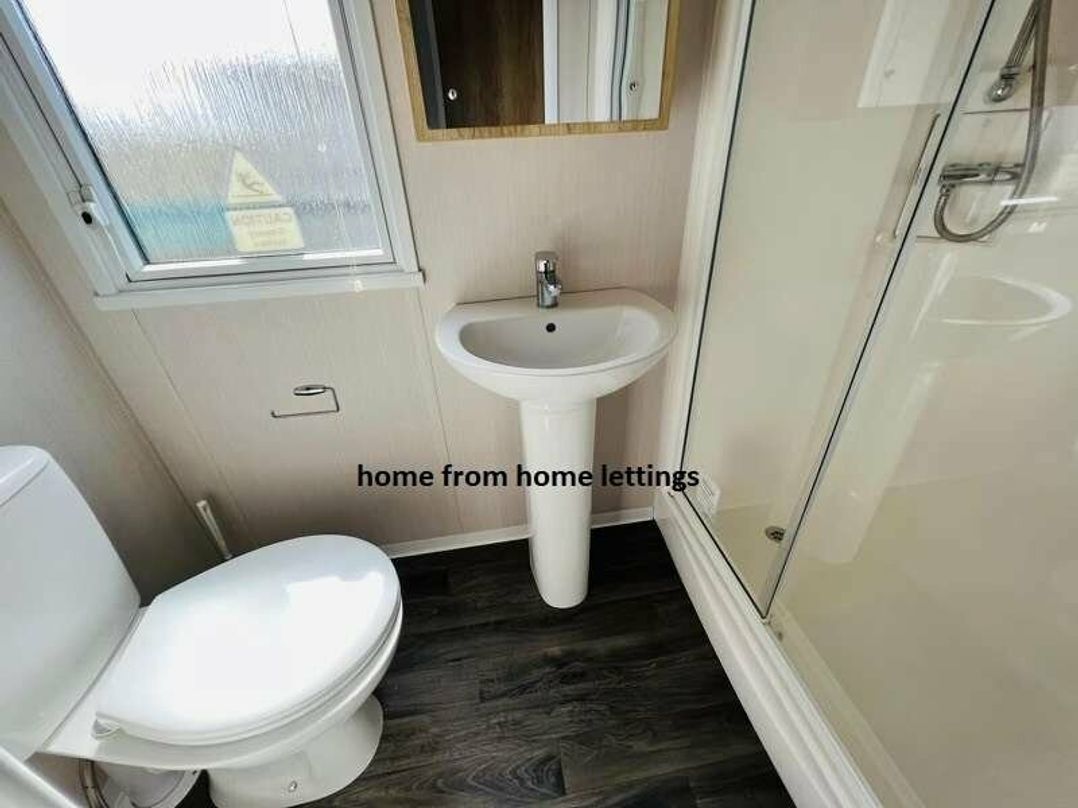 Tattershall Lakes Country Park - Holiday Accommodation 15788