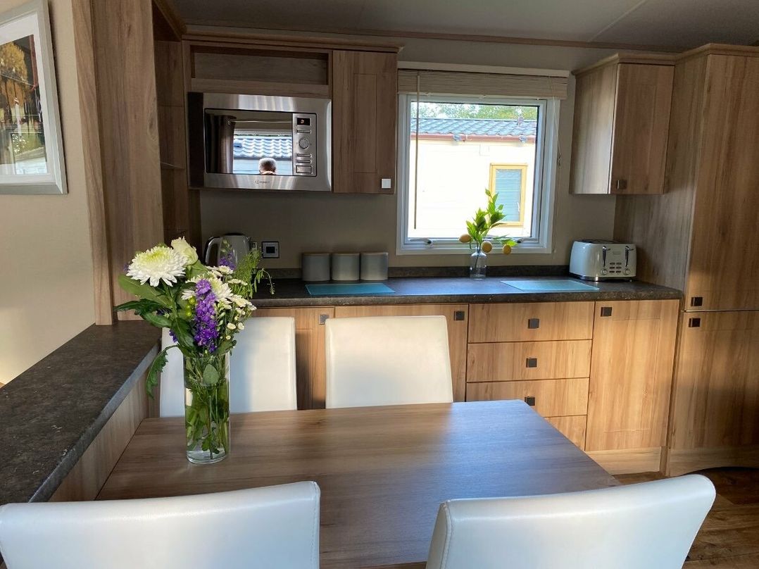 Cresswell Towers - Holiday Accommodation 15789