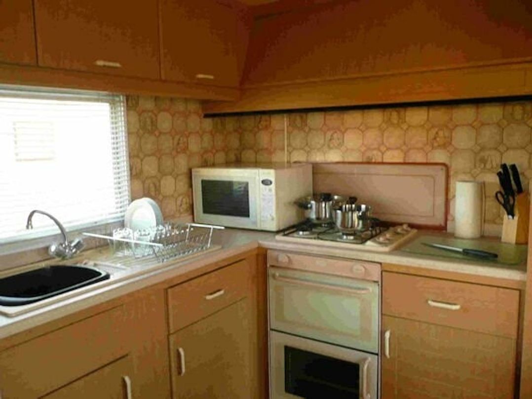 Millfield Site - Holiday Accommodation 1587