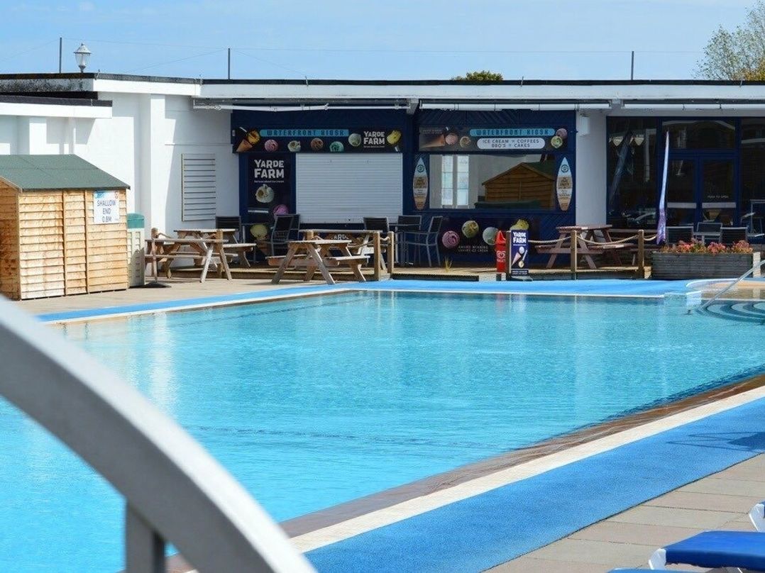 Beverley Bay Holiday Park - Holiday Accommodation 15896