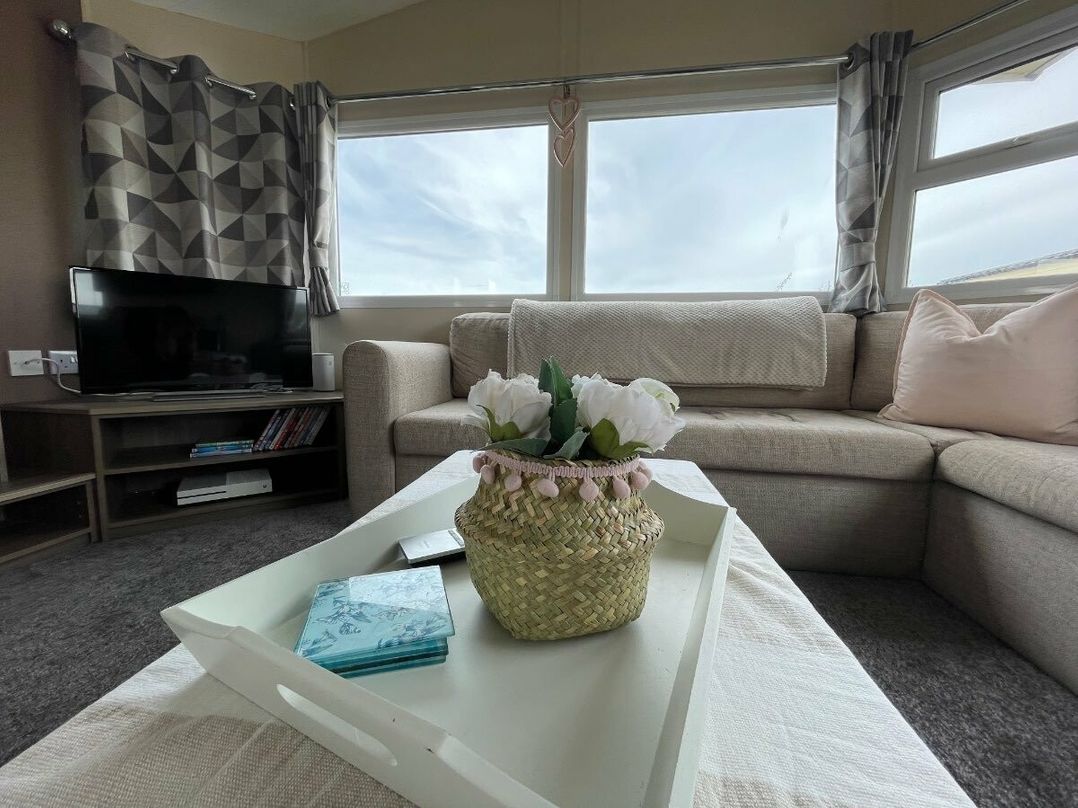 Trecco Bay - Holiday Accommodation 15950