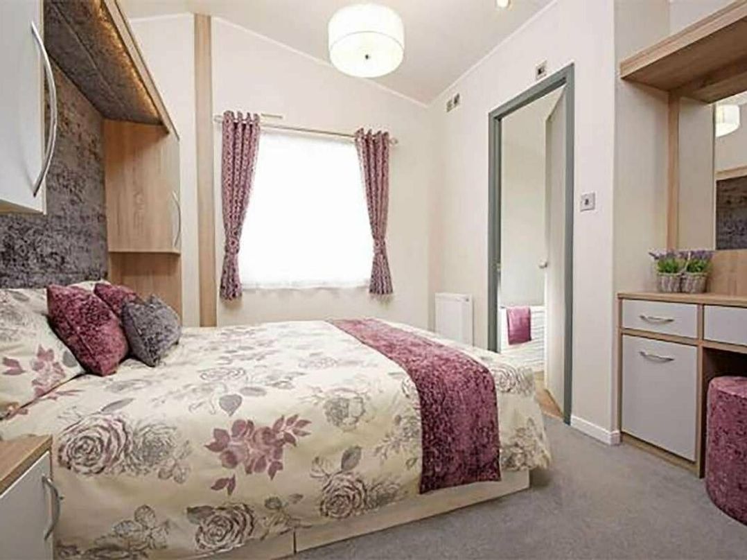 Hoburne Bashley - Holiday Accommodation 16013
