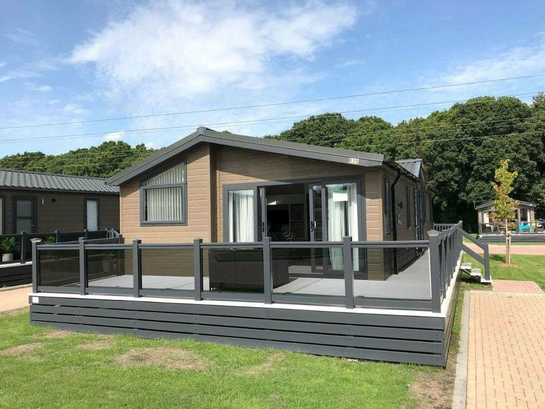 Hoburne Bashley - Holiday Accommodation 16013