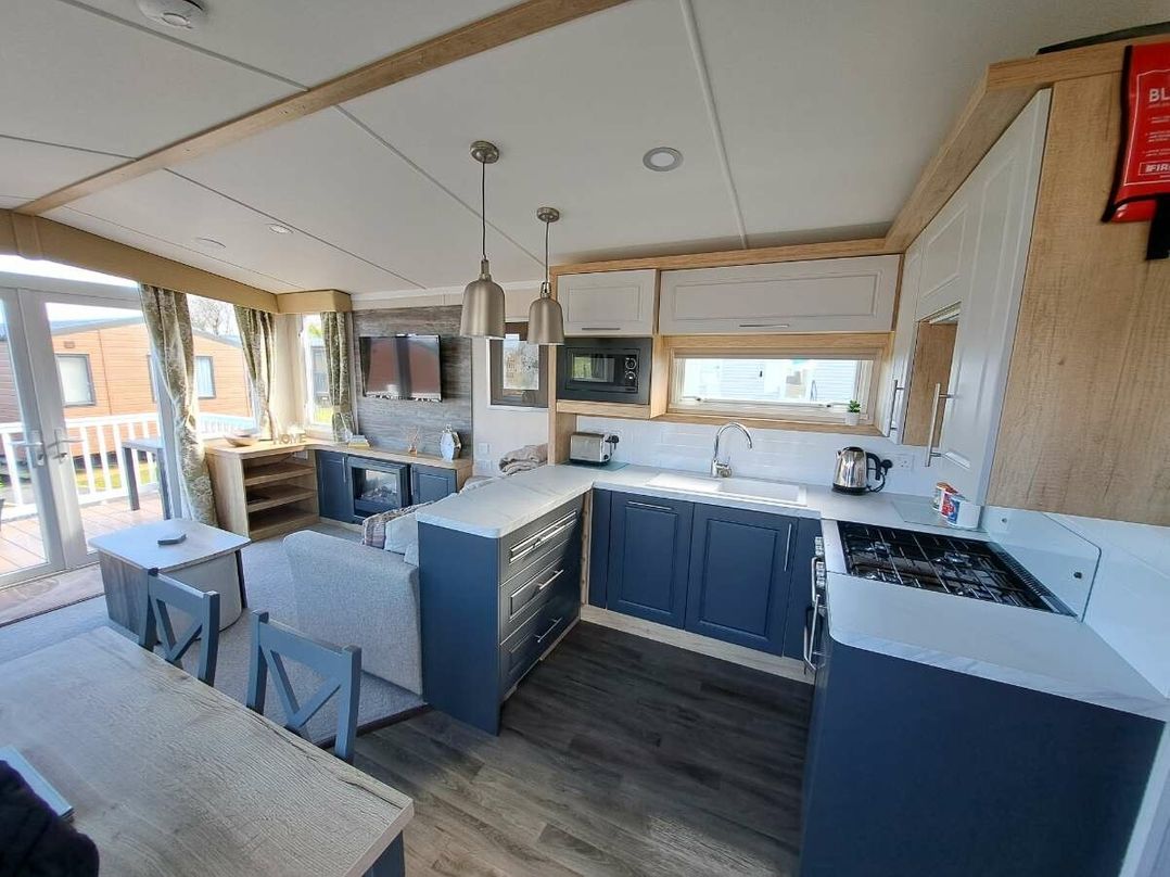 Hafan y Mor Haven - Holiday Accommodation 16015