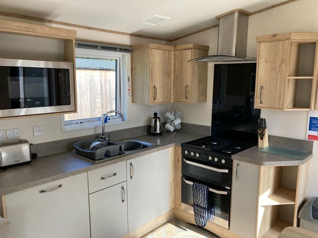 Kingfisher Caravan Park - Holiday Accommodation 16020