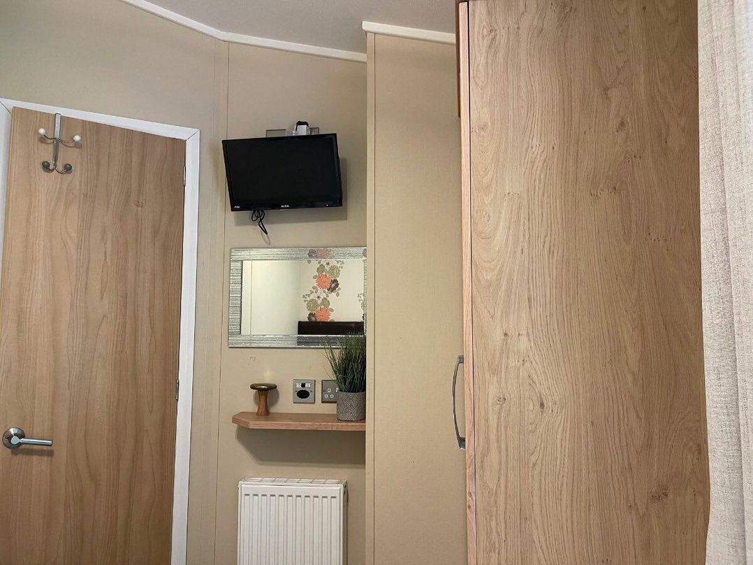 Trecco Bay - Holiday Accommodation 16124