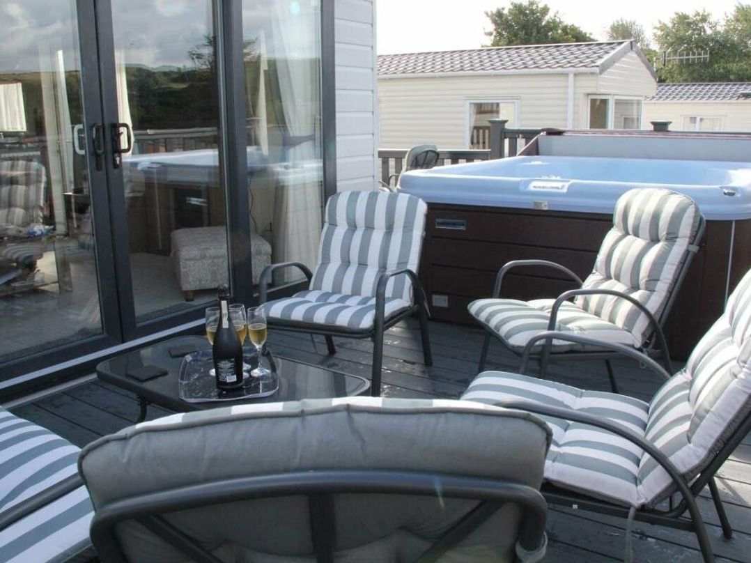 Whitecliff Bay Holiday Park - Holiday Accommodation 16182