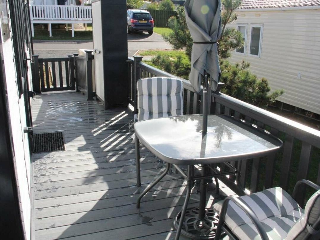 Whitecliff Bay Holiday Park - Holiday Accommodation 16182