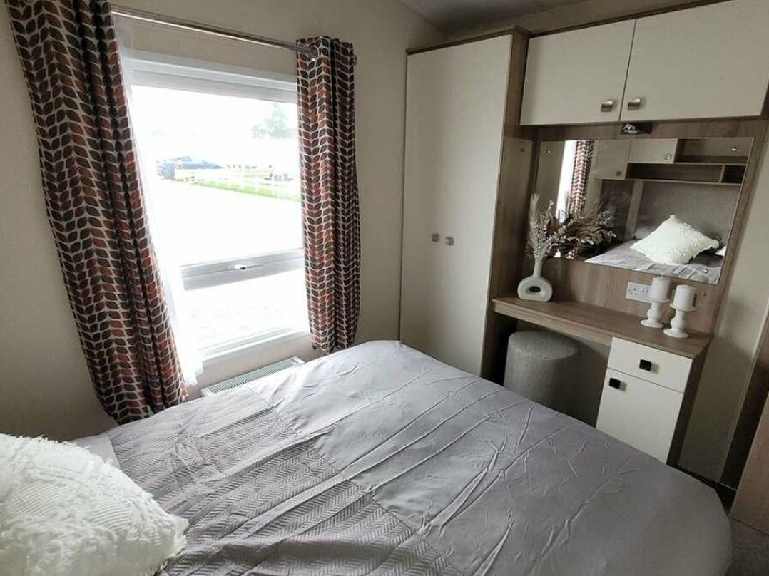 Golden Palm Resort - Holiday Accommodation 16189