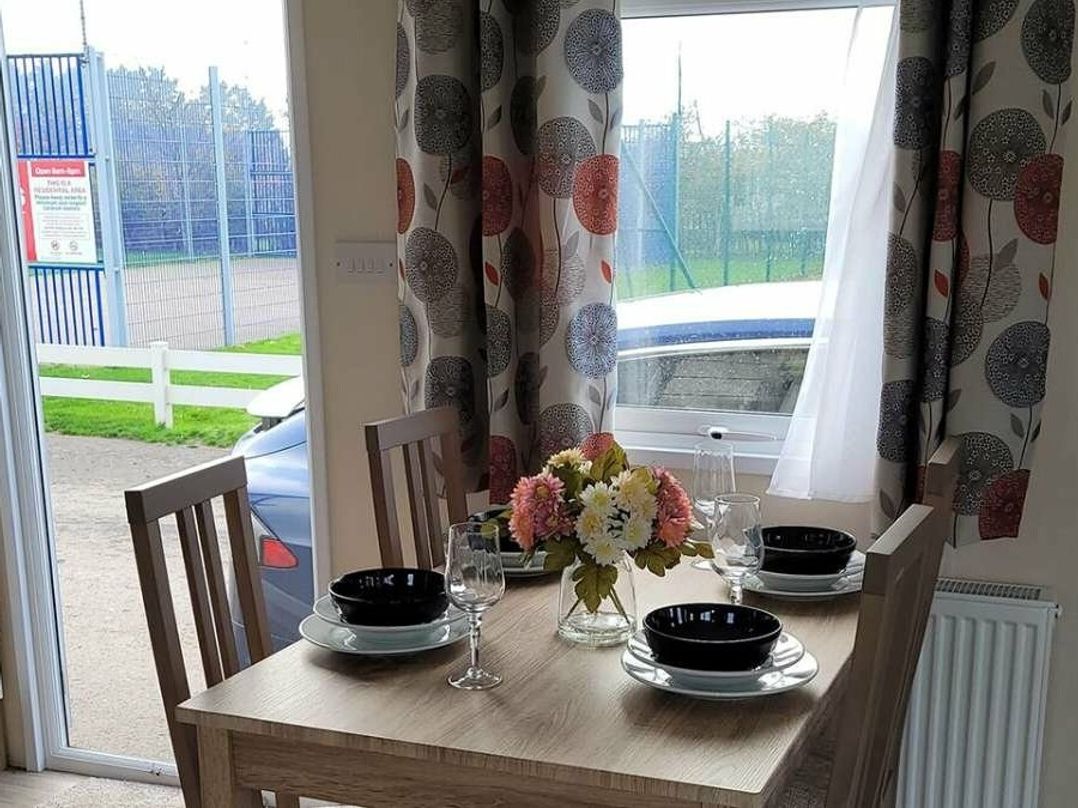 Golden Palm Resort - Holiday Accommodation 16189