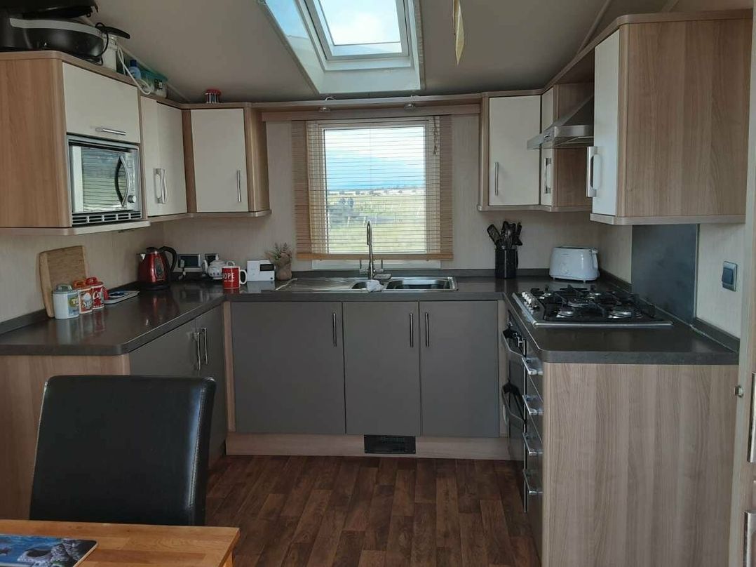 Lyons Sunnysands Holiday Park - Holiday Accommodation 16276