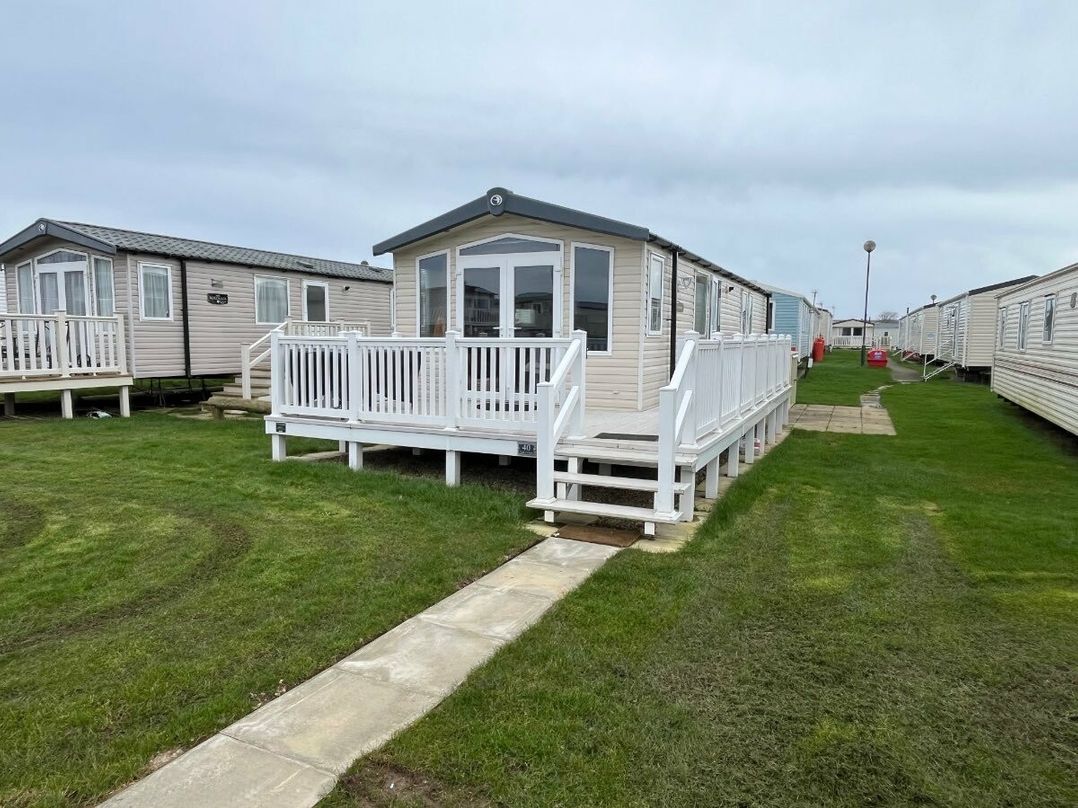 Blue Dolphin Holiday Park - Holiday Accommodation 16278