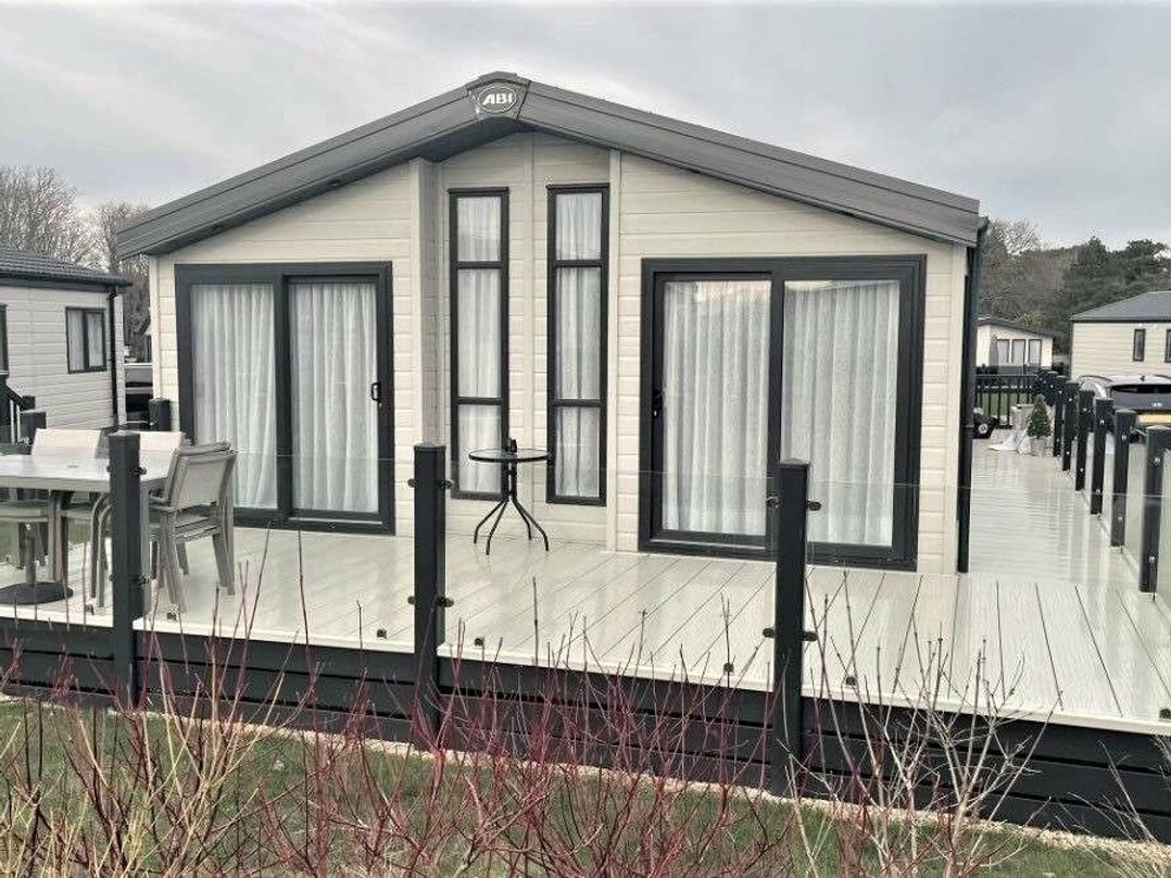 Hoburne Naish - Holiday Accommodation 16298