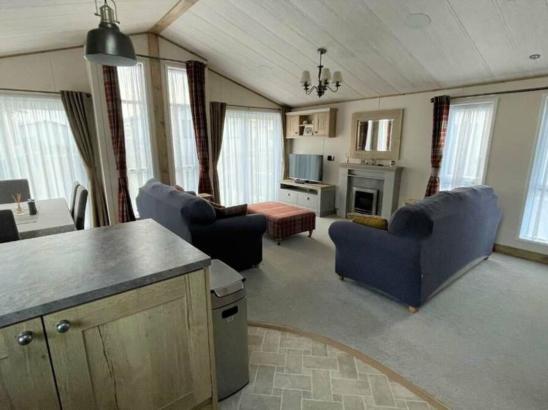 Hoburne Naish - Holiday Accommodation 16298