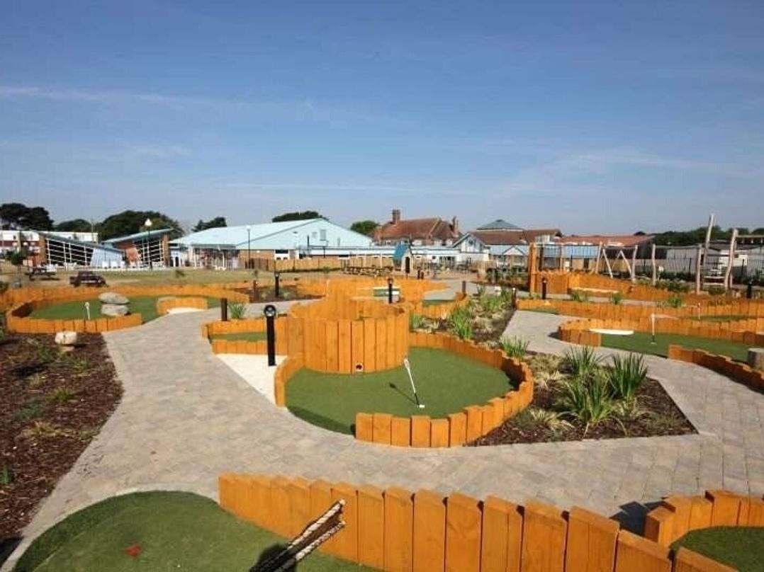 Hoburne Naish - Holiday Accommodation 16298