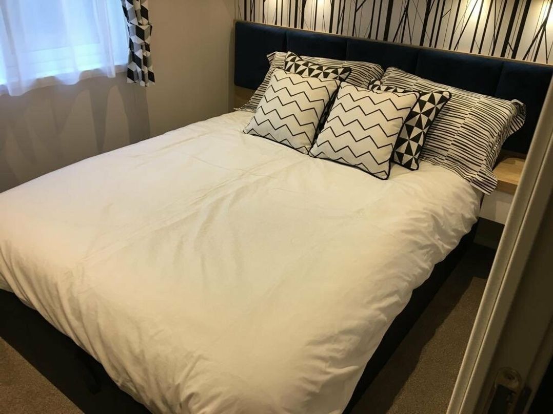 Manor Park Holiday Village - Holiday Accommodation 16324