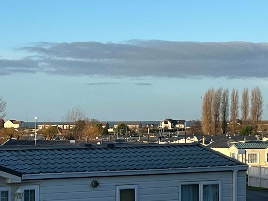 Manor Park Holiday Village - Holiday Accommodation 16324