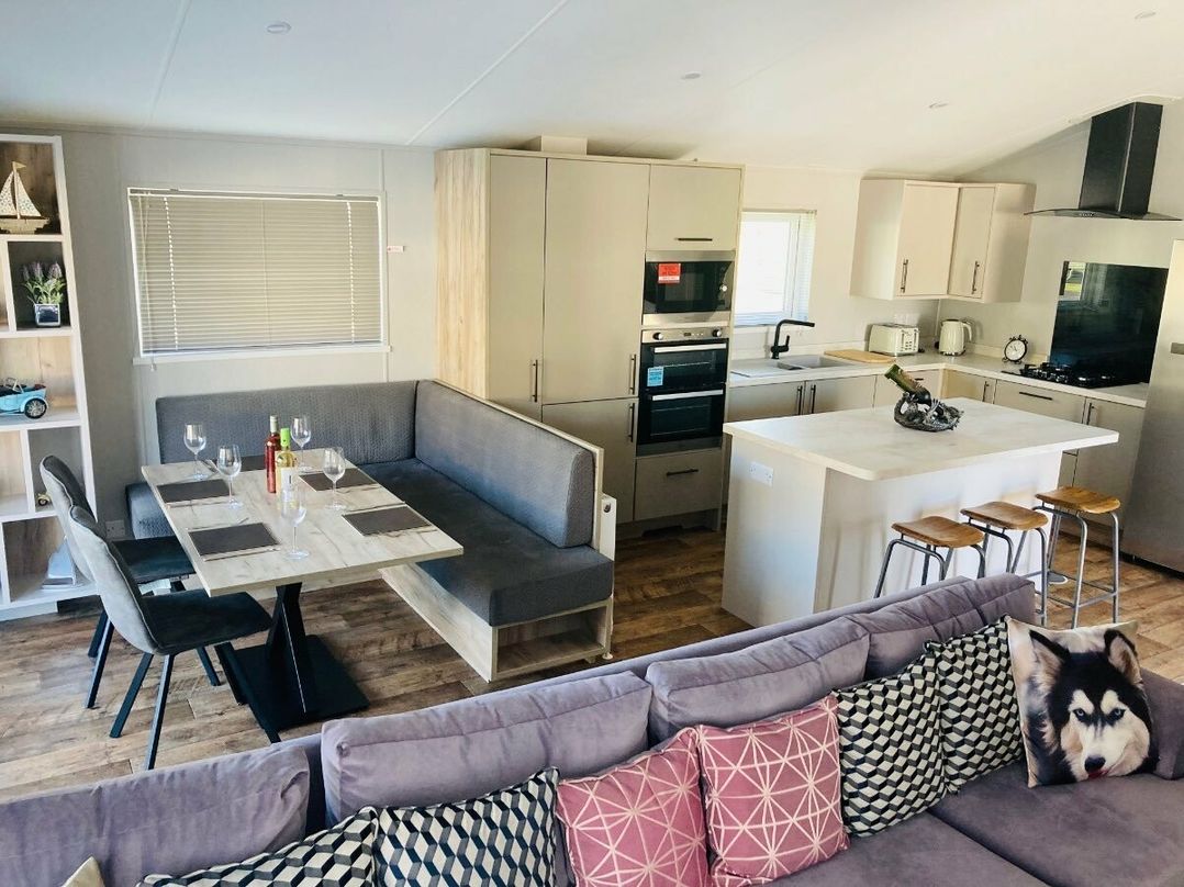 Pendine Sands - Holiday Accommodation 16559